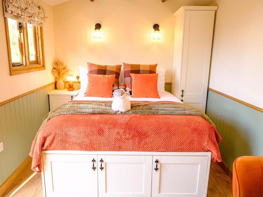 Lintmill Lodges - Heather Shepherds Hut Sorn Kültér fotó