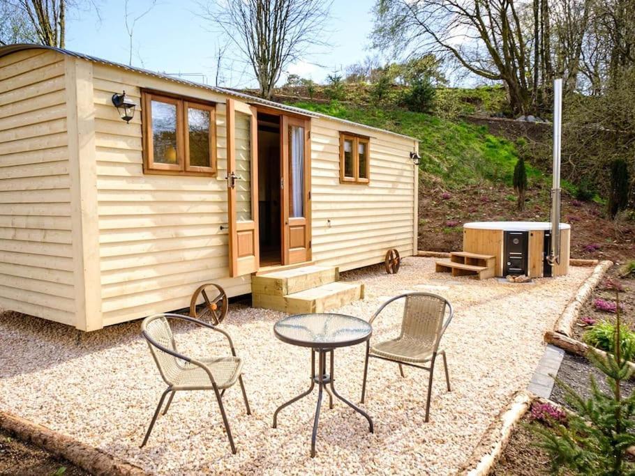 Lintmill Lodges - Heather Shepherds Hut Sorn Kültér fotó